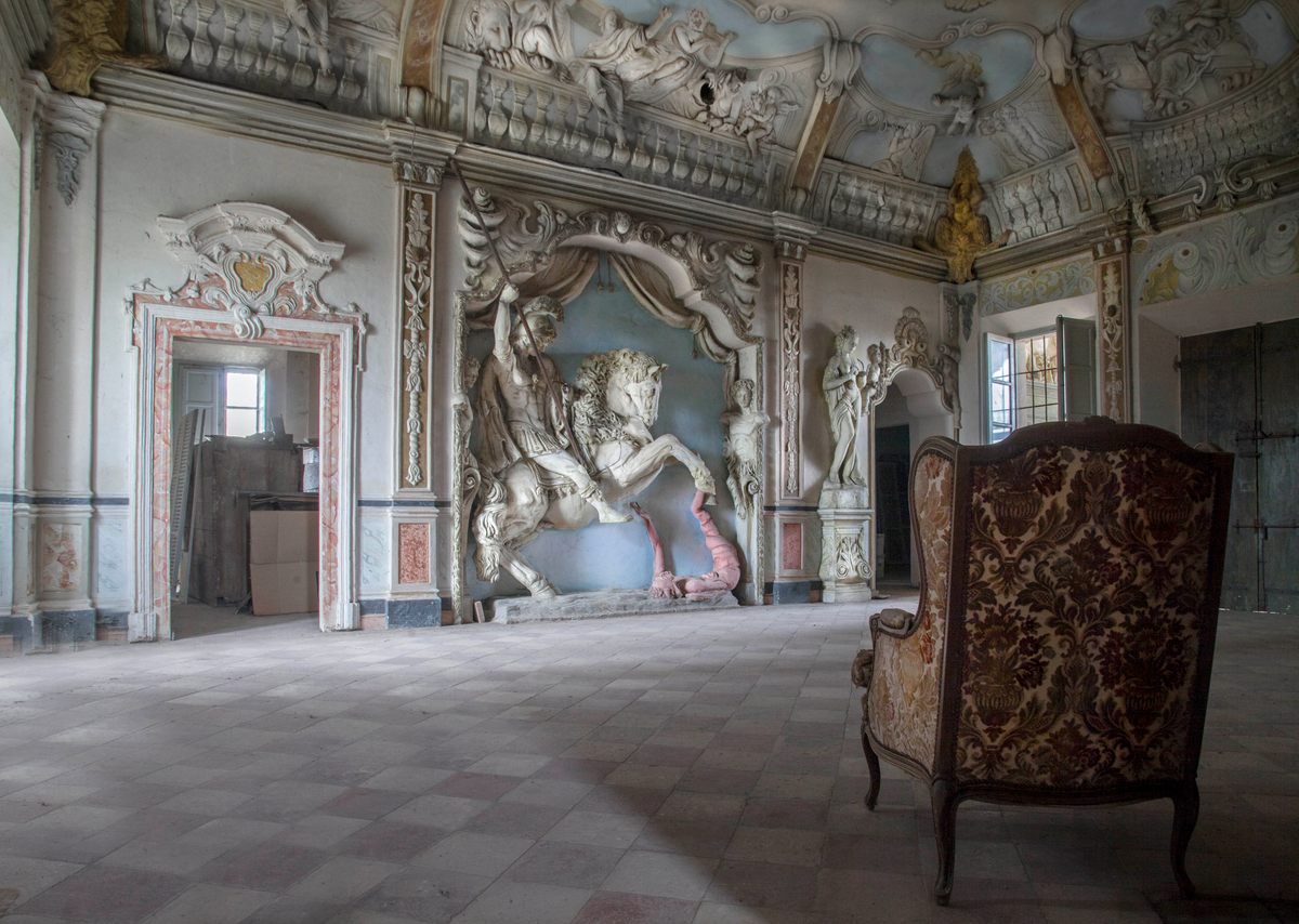 The living room of an abandoned villa in Emilia Romagna.