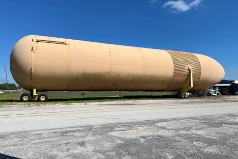 Looks Like a Hot Dog