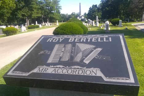 Mr. Accordion's defiant headstone.
