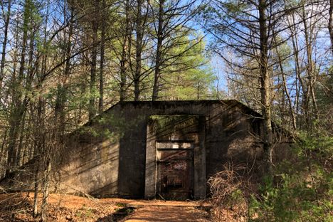 Bunker from the front