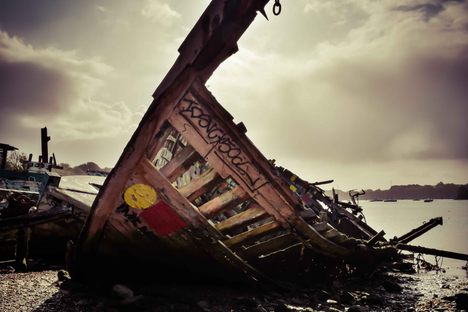 The boat cemetery.