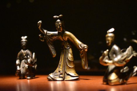 Lady Maya and three heavenly beings, 7th century.
