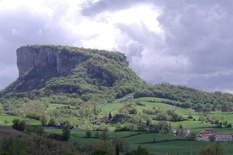 Pietra Di Bismantova