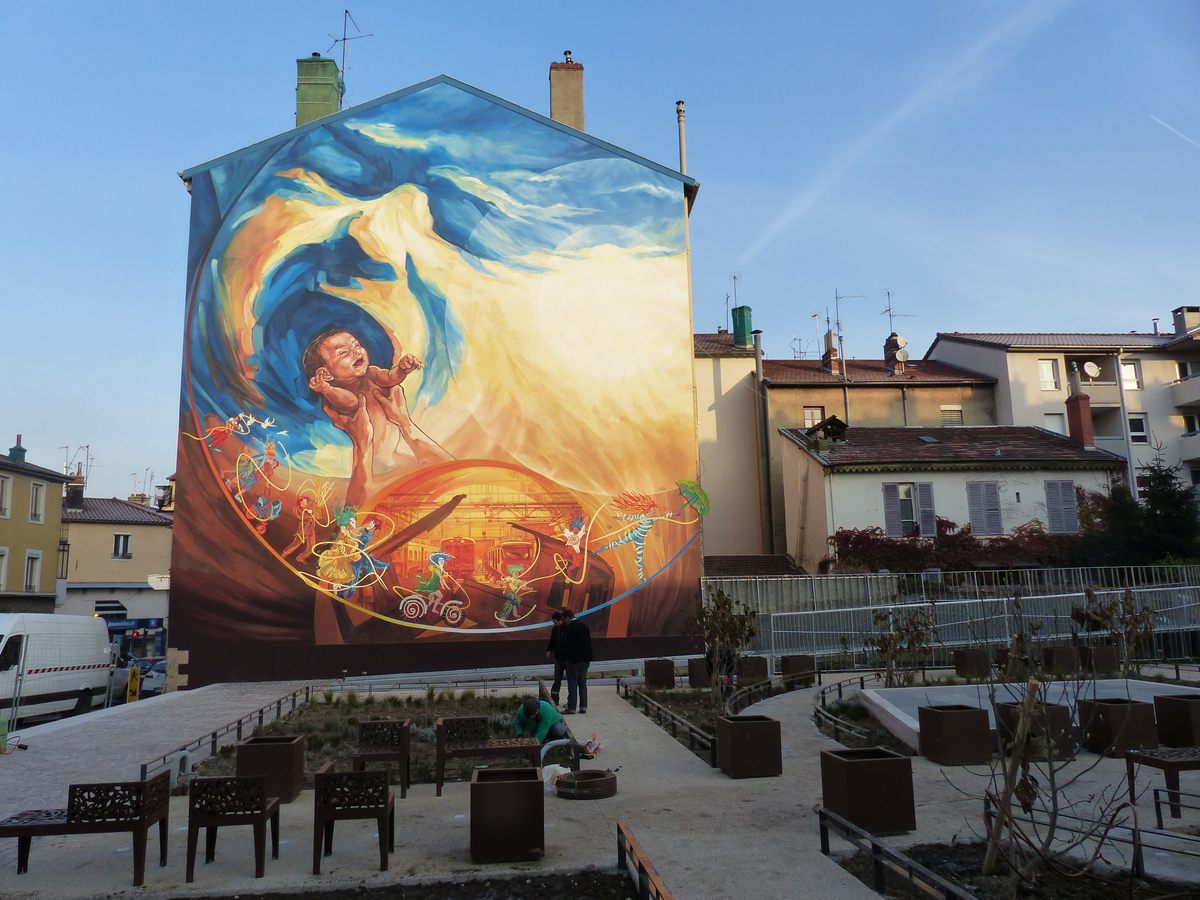 "La Renaissance" in Oullins, a suburb of Lyon, was painted in 1982, the first mural by a group of artists now known as CitéCréation.