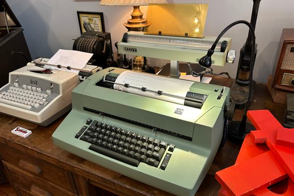 Visitors can admire typewriters from different periods of history.