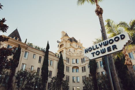 The building has an Old Hollywood feel.