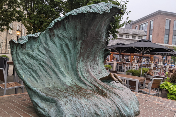 The Wave Statue