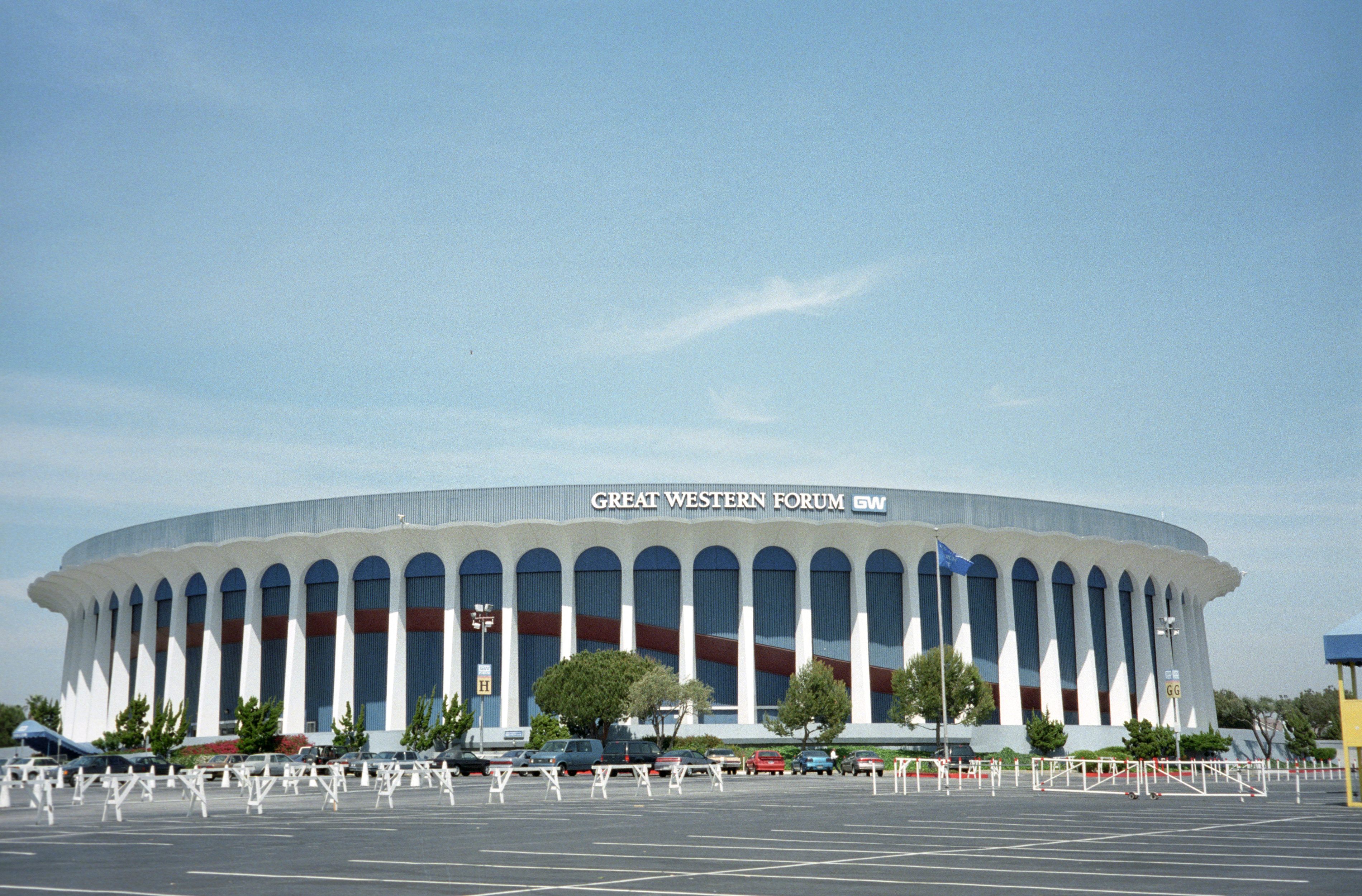 article-image