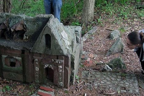 Atlas Spotlight: Five Rumored Little People Villages