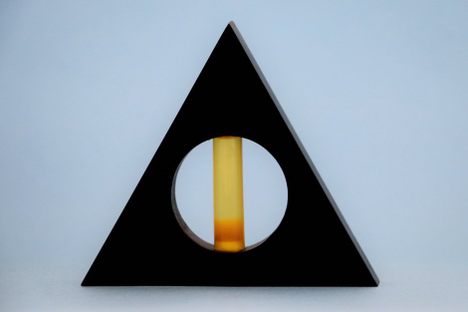 Can this simple contraption predict the weather?
