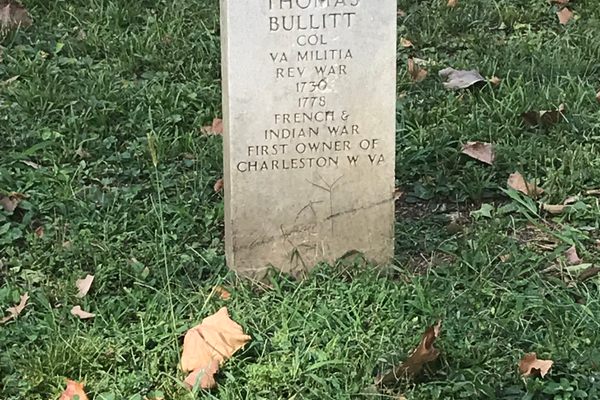 The Grave of Thomas Bullitt