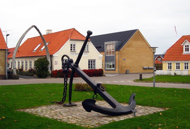 10 Places Where You Can See Whale Bones Outside a Museum - Atlas Obscura