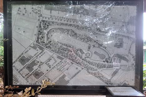 Map layout