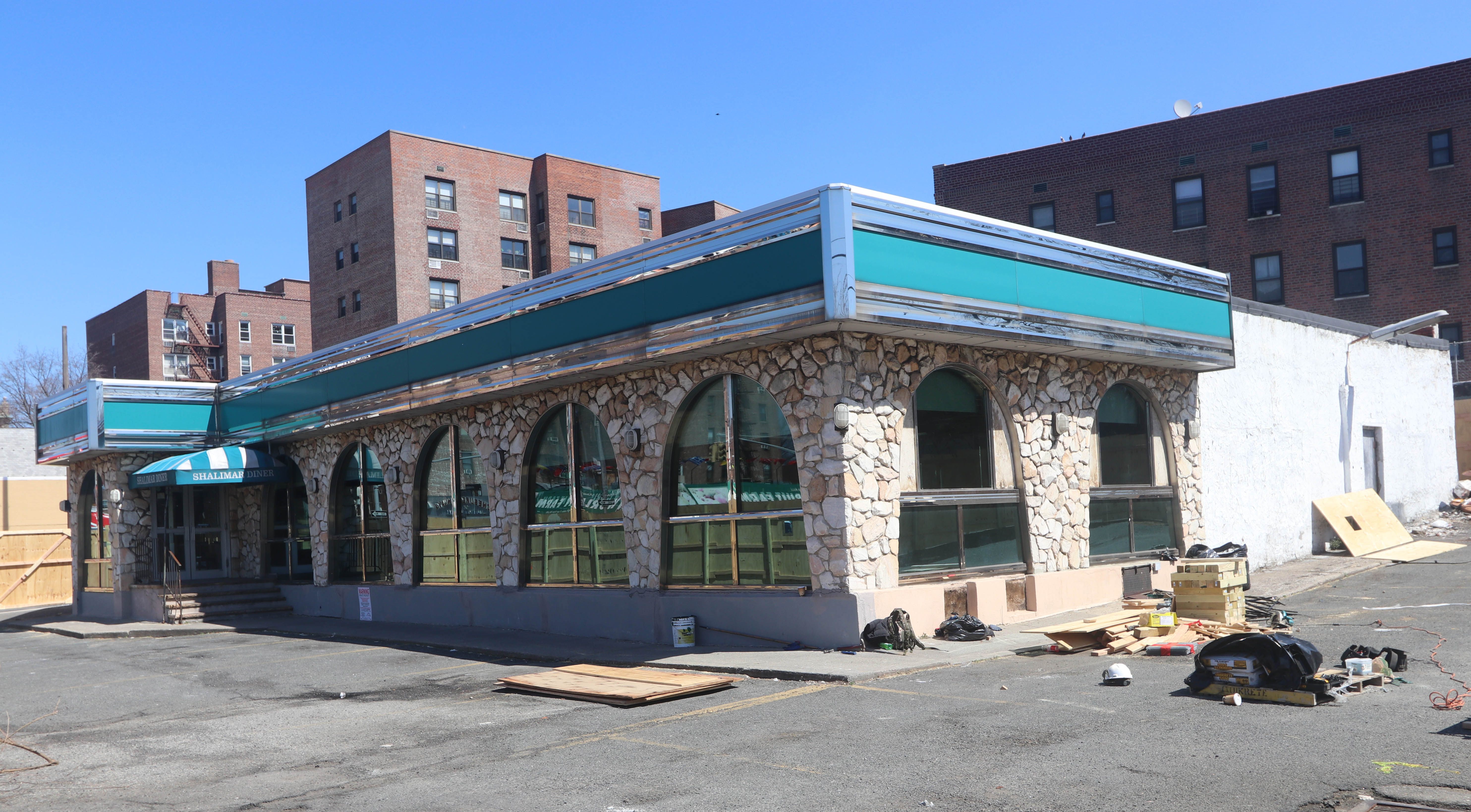 Locals are sad to see the dining institution go.