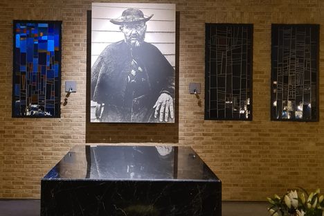 Crypt of Father Damien