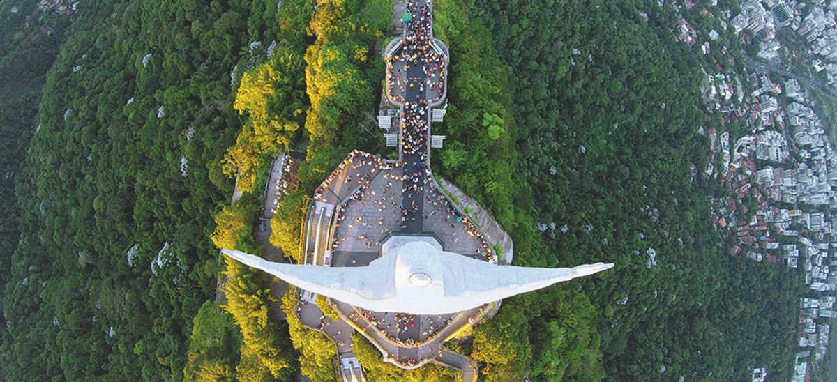 Rio de Janeiro, Brazil, by Alexandre Salem. Latitude -22.9068, Longitude -43.1729, Altitude 2,952 ft.