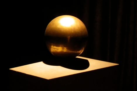 Stolen Brains and Last Breaths: 6 Relics of Science