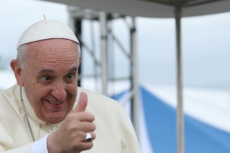 Sold, for Over $18,000: A Skullcap Worn by the Pope
