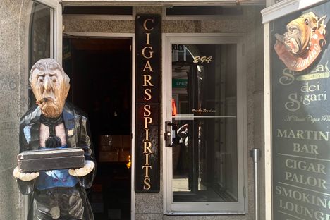 Stanza dei Sigari - Cigar Bar and Memorabilia