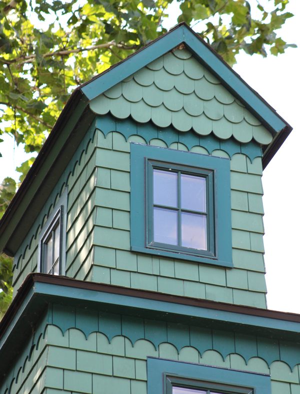 8 Places Tagged “Spite House” in the United States - Atlas Obscura