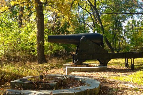 Fort Foote Rodman Guns