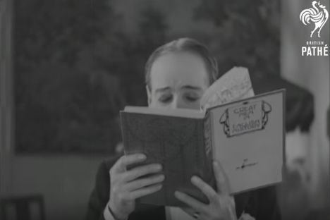 The 'Child Impersonator' Who Voiced a Whole Family of Young Characters