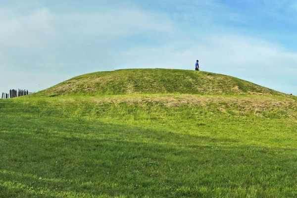 The largest platform mound at Aztalan