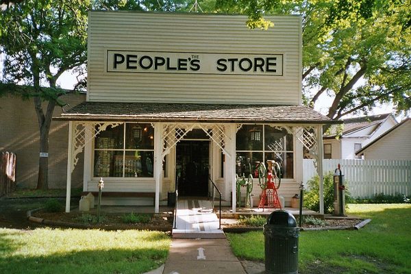 Harold Warp's Pioneer Village