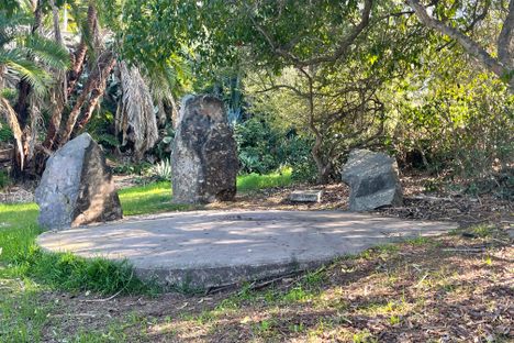 Memorial to the White Deer of Mission Hills