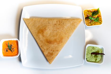 Dosa with chutneys