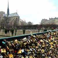 PARIS LOVE LOCK COLLECTION – HRH COLLECTION