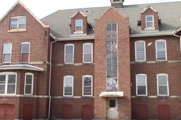 The buildings of Anoka State Hospital. 