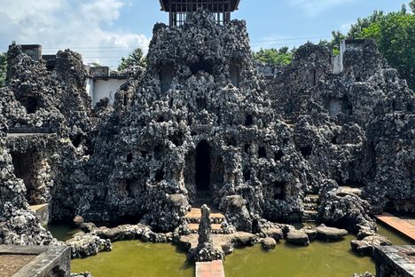 Sunyaragi Cave Park