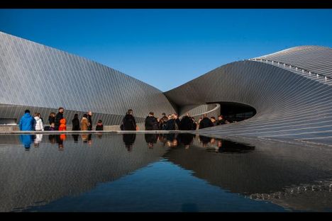 Vortex-Shaped Futuristic Aquarium Opens in Denmark