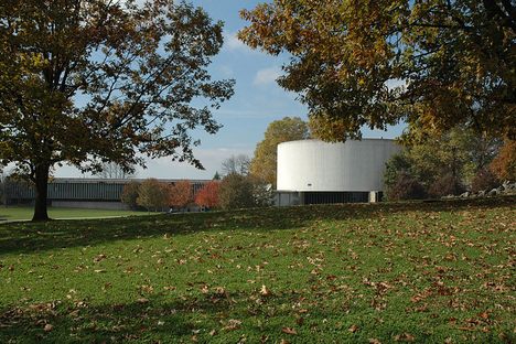 RIP Cyclorama: A Brutalist Behemoth that Once Housed an Epic Panorama