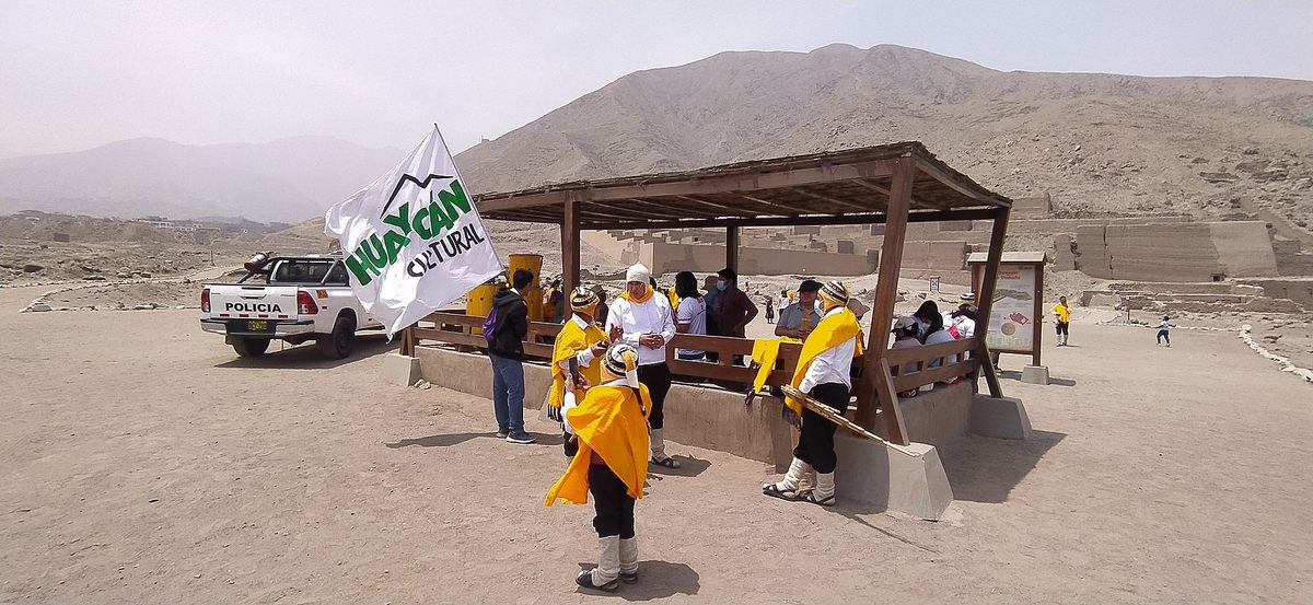 Members of the small but dedicated local group Huaycán Cultural at the archaeological site.