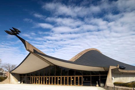 The Yale Whale (but technically, Ingalls Rink)