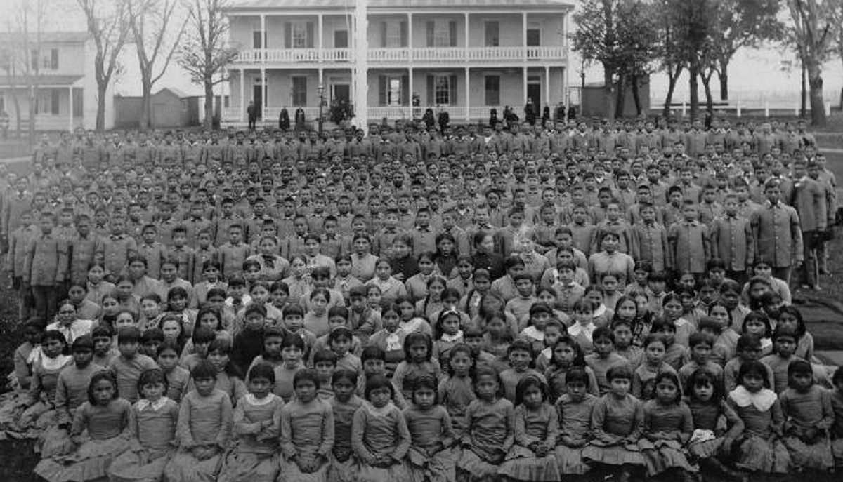 Students and staff of the Carlisle Indian Industrial School in Pennsylvania, circa 1890.