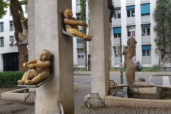 Peter-Lenk-Brunnen