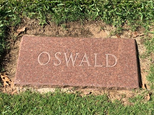 Lee Harvey Oswald's Grave – Fort Worth, Texas - Atlas Obscura