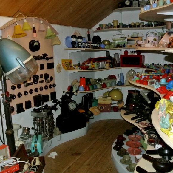The Bakelite Museum – Williton, England - Atlas Obscura