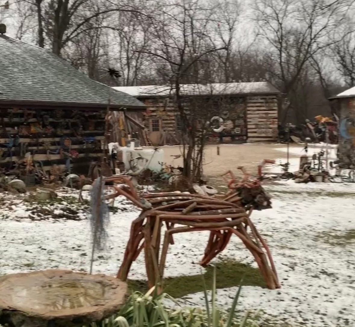 Colgate Wi Bobrowitz Spectacular Sculpture – Colgate, Wisconsin - Atlas Obscura