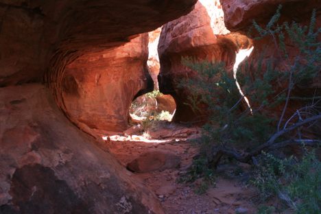 Seven Keyholes Slot Canyon