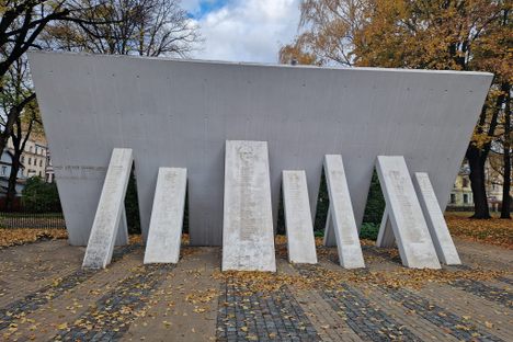 The Memorial to Zanis Lipke and all Latvian saviours of the Jews