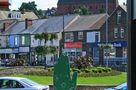 The Giant Hands and Giant Feet of Wincobank