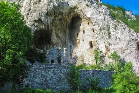 Ruins of Annunciation (Blagoveštenje) Monastery in Gornjak Gorge.