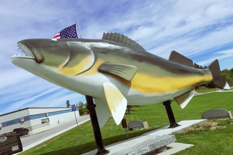 Willie the Walleye Statue