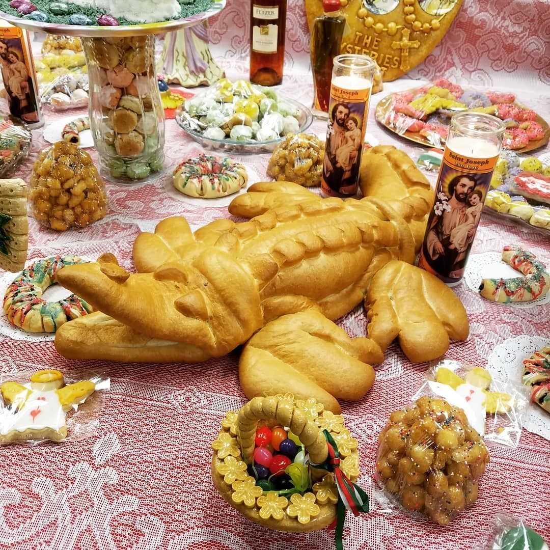 Some festive bread sculptures, like this rendition of an alligator, have a unique Louisiana flair.