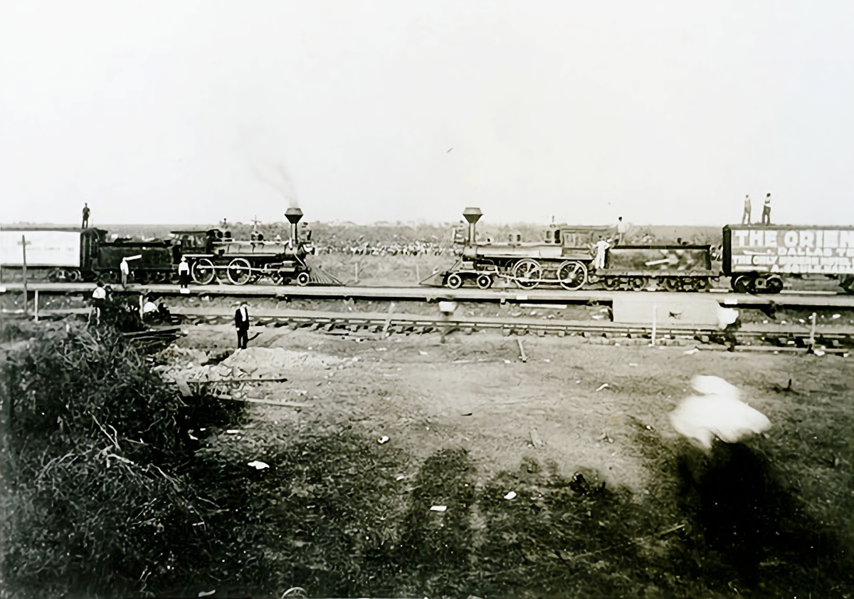 The "Crash at Crush" trains before the collision.