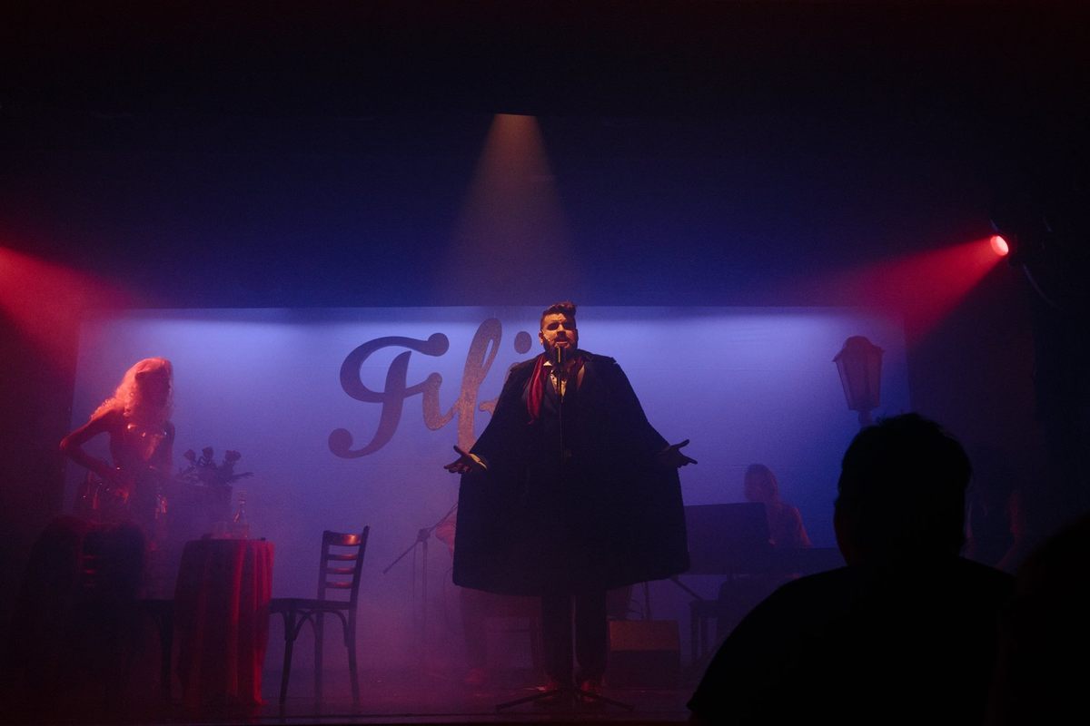 Fifí Real performs at a queer tango show.
